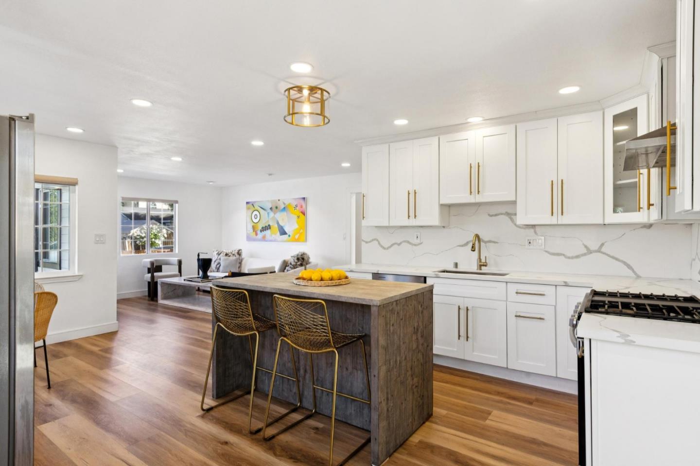 Detail Gallery Image 9 of 27 For 1257 Laurel Ave, East Palo Alto,  CA 94303 - 3 Beds | 2 Baths
