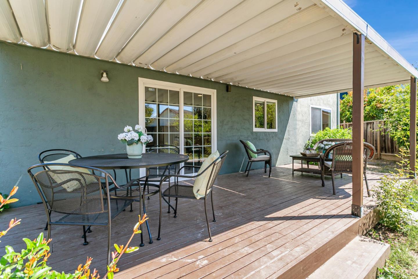 Detail Gallery Image 35 of 39 For 1299 Fallen Leaf Dr, Milpitas,  CA 95035 - 4 Beds | 2/1 Baths