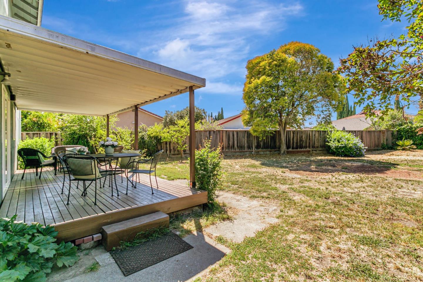 Detail Gallery Image 36 of 39 For 1299 Fallen Leaf Dr, Milpitas,  CA 95035 - 4 Beds | 2/1 Baths