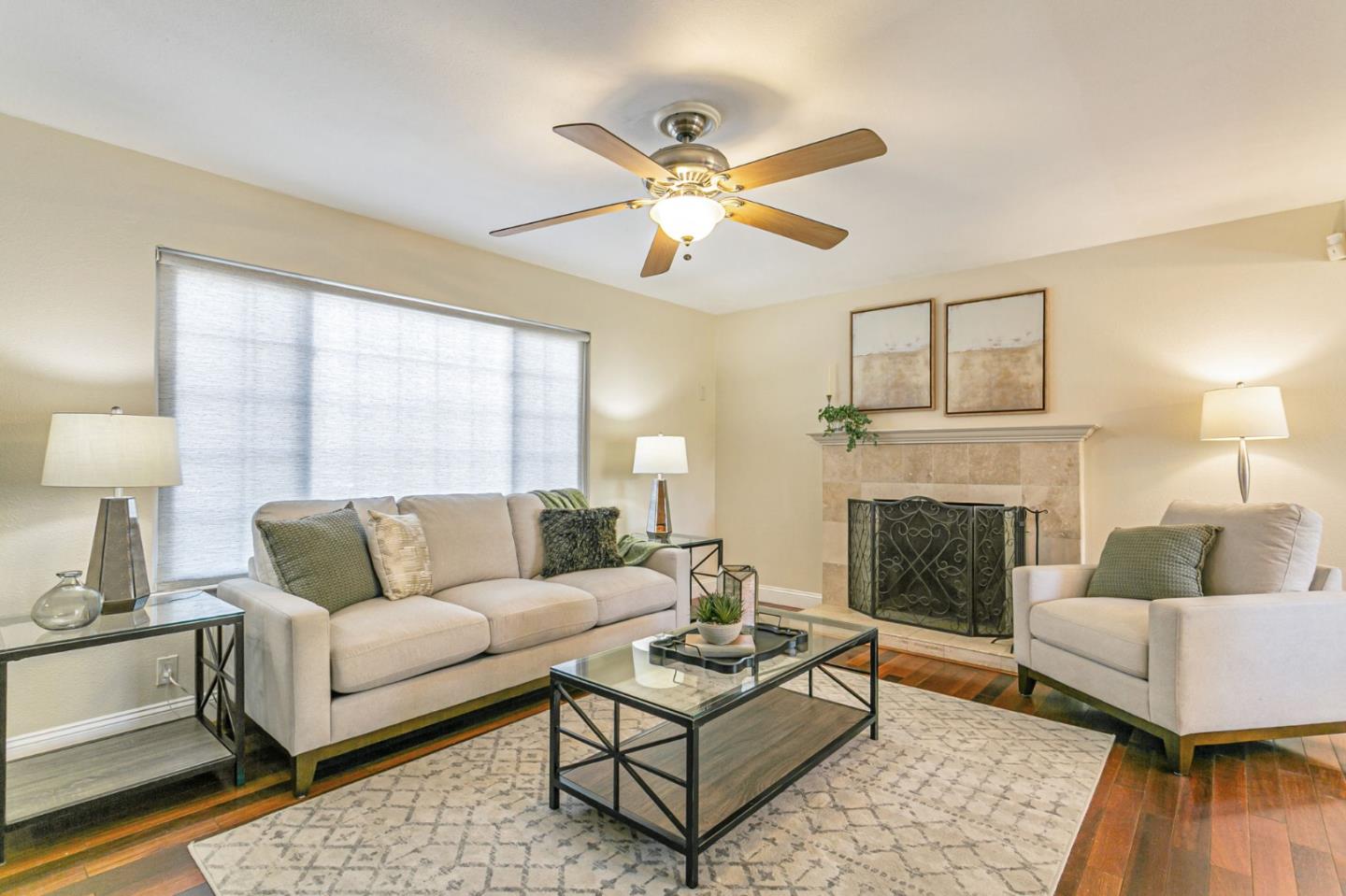 Detail Gallery Image 9 of 39 For 1299 Fallen Leaf Dr, Milpitas,  CA 95035 - 4 Beds | 2/1 Baths