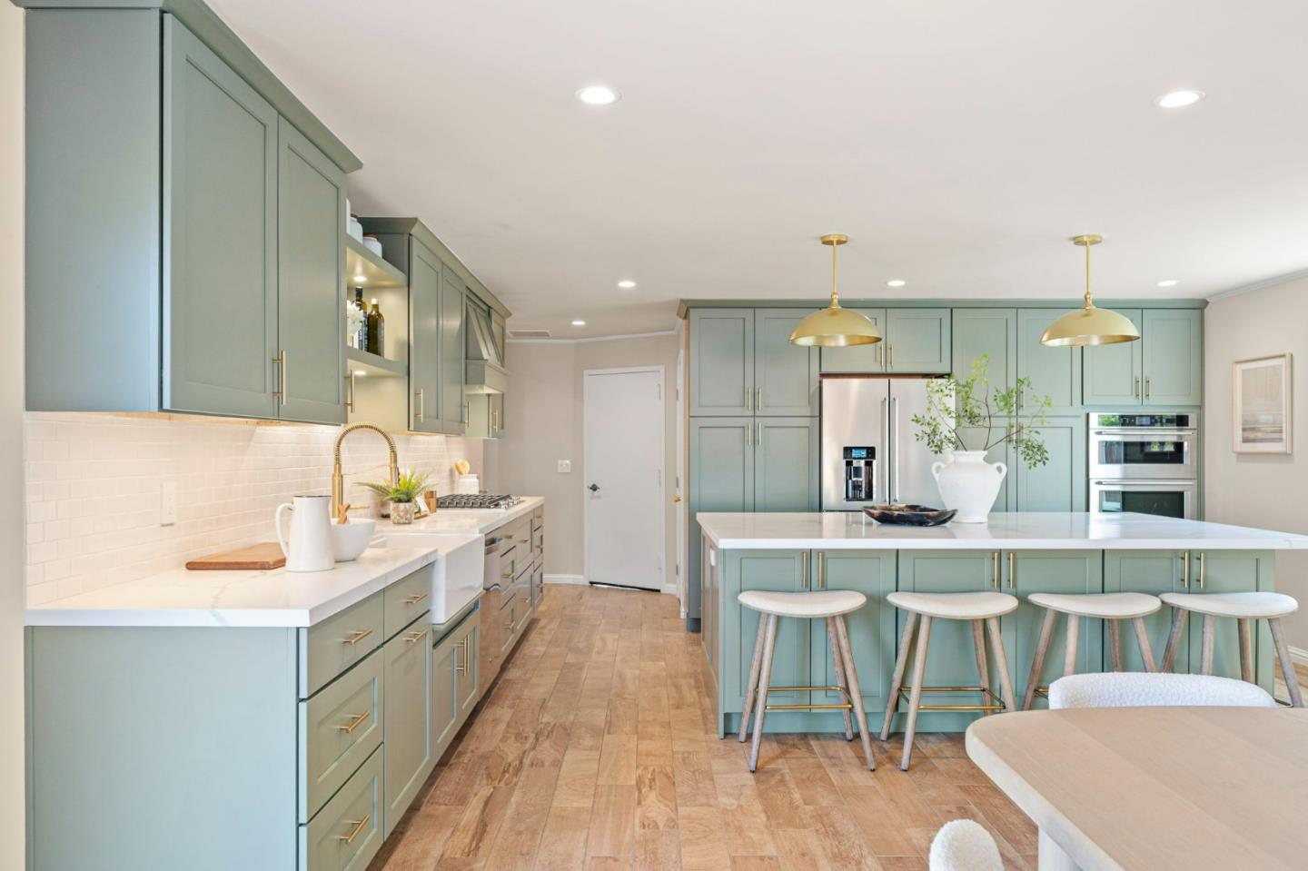 Detail Gallery Image 8 of 27 For 1117 Truman St, Redwood City,  CA 94061 - 3 Beds | 2 Baths