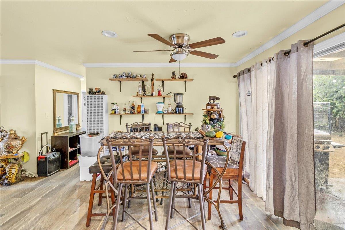 Detail Gallery Image 11 of 22 For 730 Los Coches Ave, Salinas,  CA 93906 - 3 Beds | 1/1 Baths