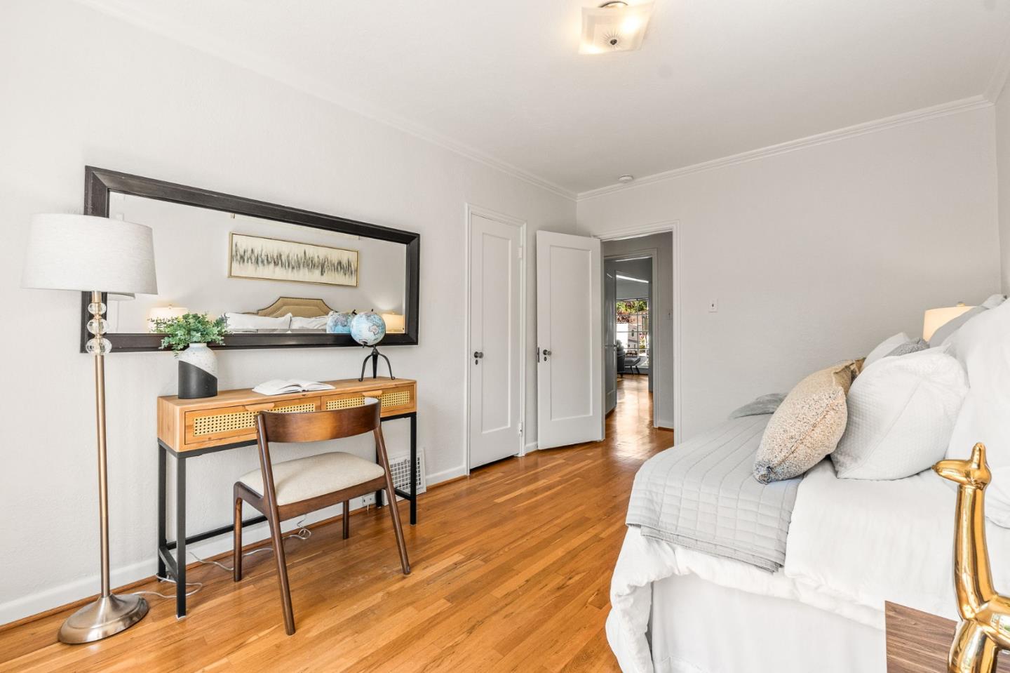 Detail Gallery Image 15 of 42 For 910 Pine Ave, San Jose,  CA 95125 - 2 Beds | 1 Baths