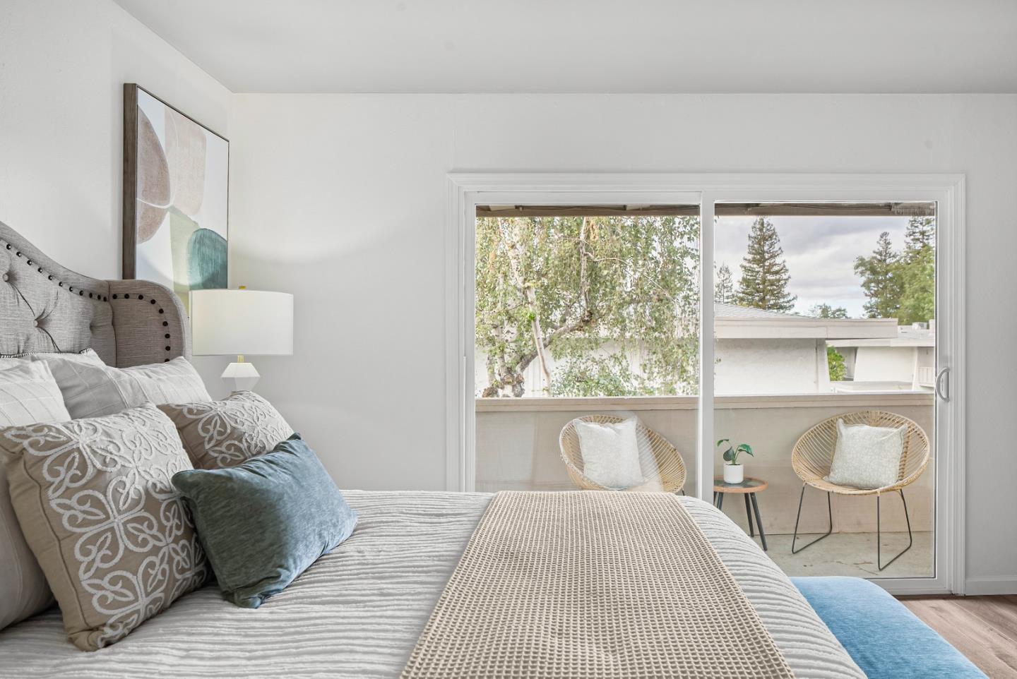 Detail Gallery Image 18 of 41 For 10359 Mary Ave, Cupertino,  CA 95014 - 2 Beds | 1/1 Baths