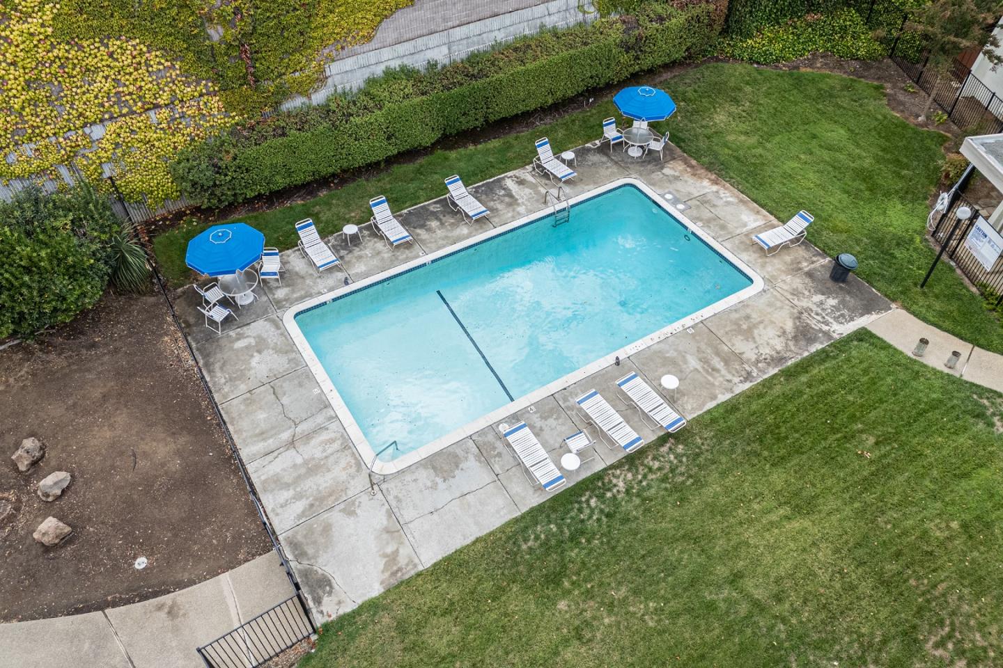 Detail Gallery Image 33 of 41 For 10359 Mary Ave, Cupertino,  CA 95014 - 2 Beds | 1/1 Baths