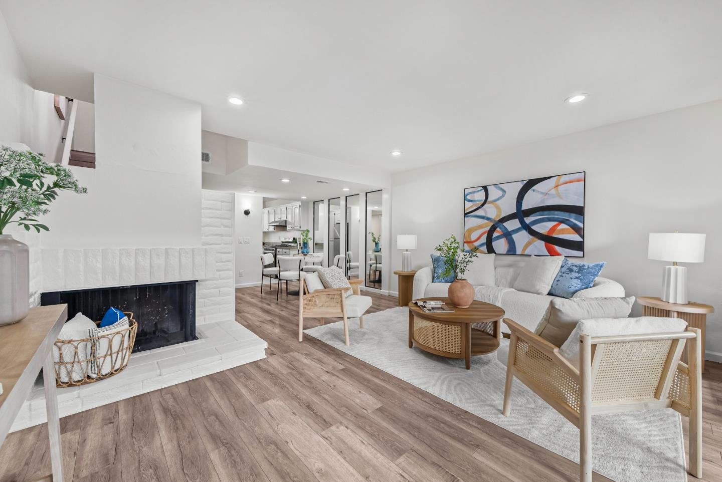 Detail Gallery Image 6 of 41 For 10359 Mary Ave, Cupertino,  CA 95014 - 2 Beds | 1/1 Baths