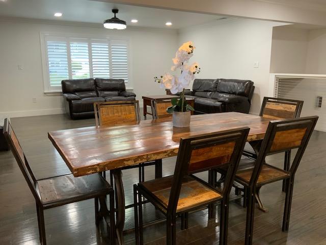 Detail Gallery Image 6 of 13 For 3910 Oak Hill Rd, Oakland,  CA 94605 - 3 Beds | 2 Baths