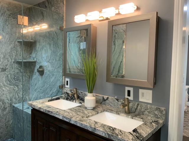 Detail Gallery Image 9 of 13 For 3910 Oak Hill Rd, Oakland,  CA 94605 - 3 Beds | 2 Baths