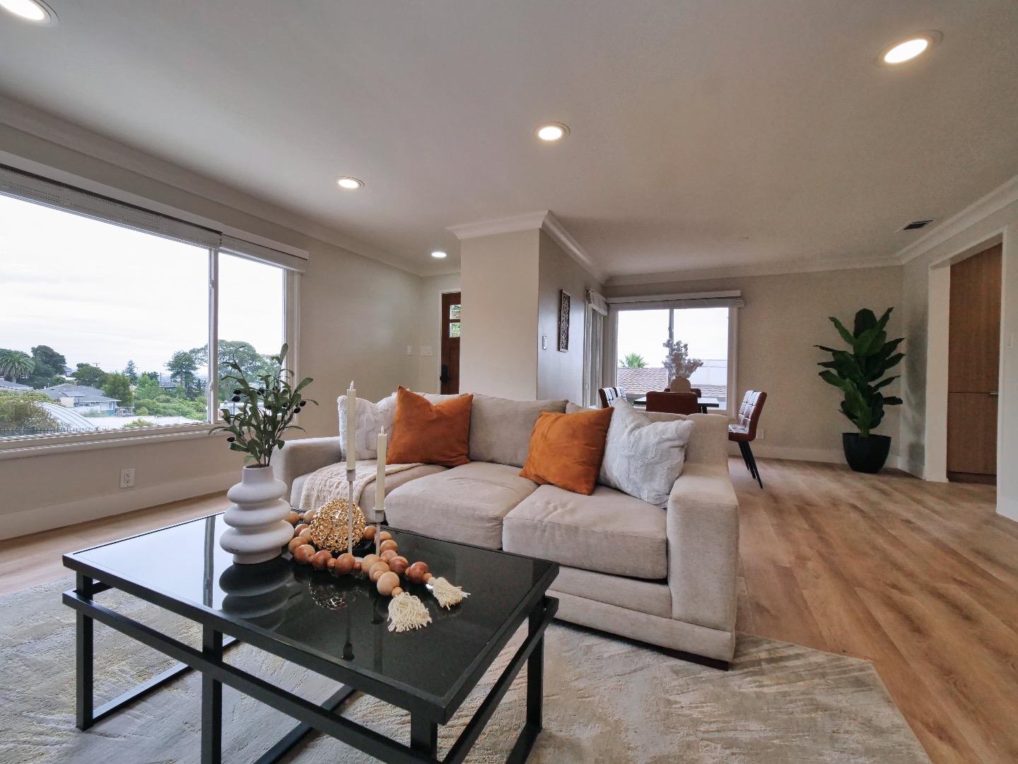 Detail Gallery Image 15 of 60 For 7433 Moeser Ln, El Cerrito,  CA 94530 - 4 Beds | 3 Baths
