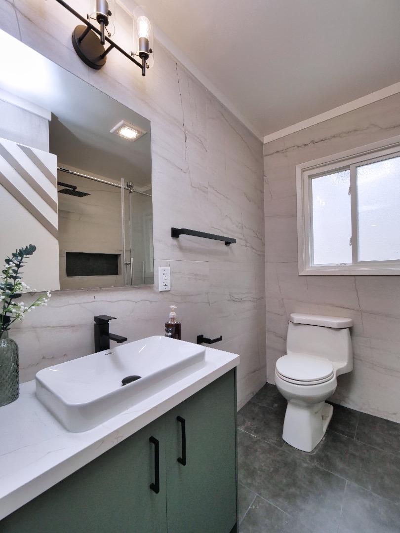 Detail Gallery Image 27 of 60 For 7433 Moeser Ln, El Cerrito,  CA 94530 - 4 Beds | 3 Baths