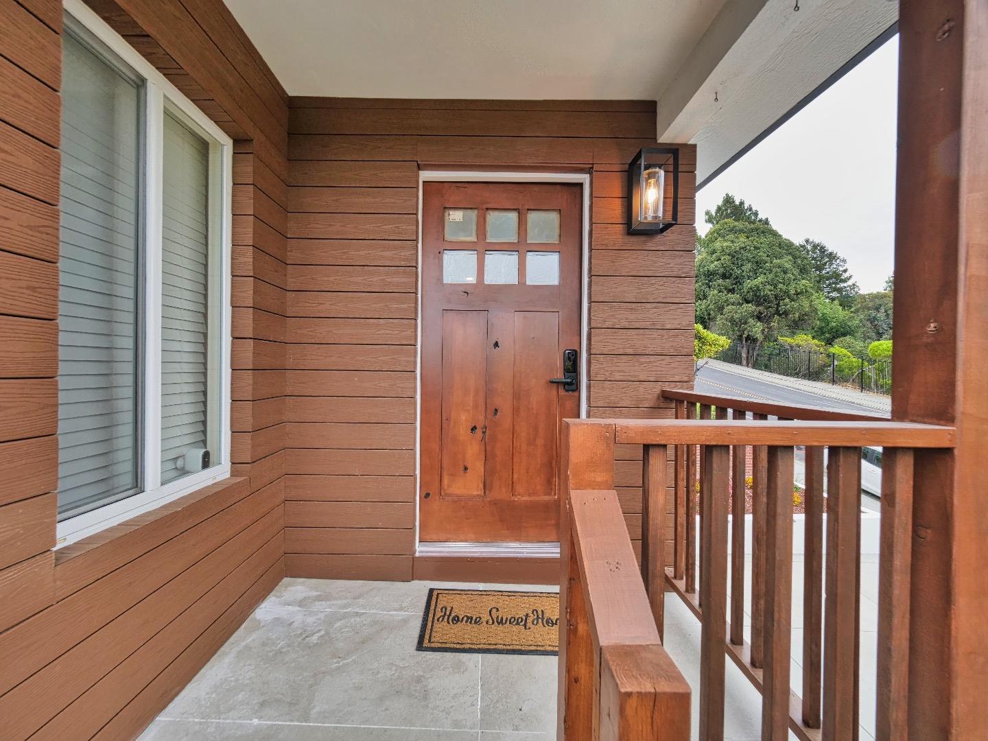Detail Gallery Image 5 of 60 For 7433 Moeser Ln, El Cerrito,  CA 94530 - 4 Beds | 3 Baths