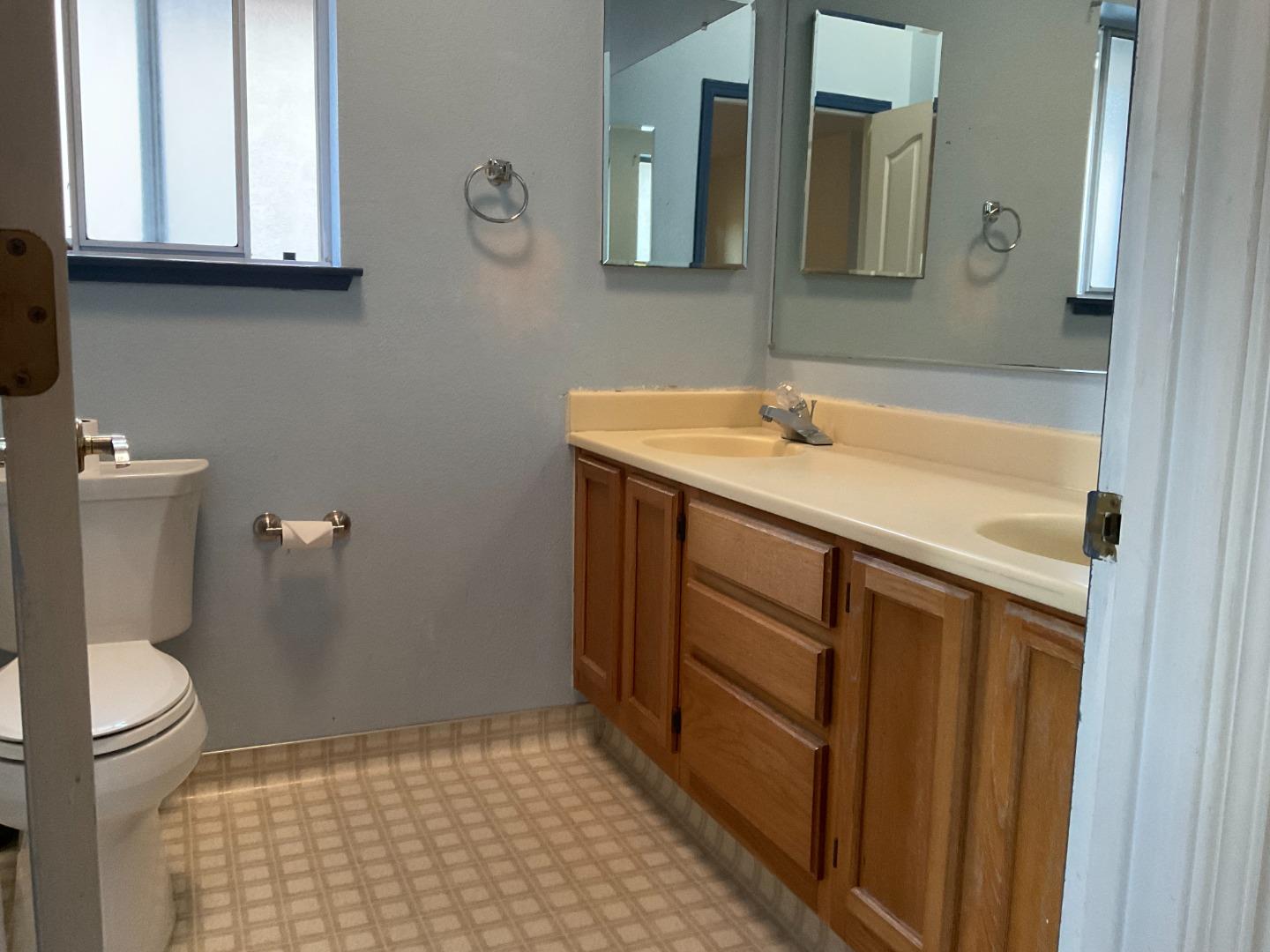 Detail Gallery Image 16 of 18 For 1201 Brewington Ave, Watsonville,  CA 95076 - 3 Beds | 2/1 Baths