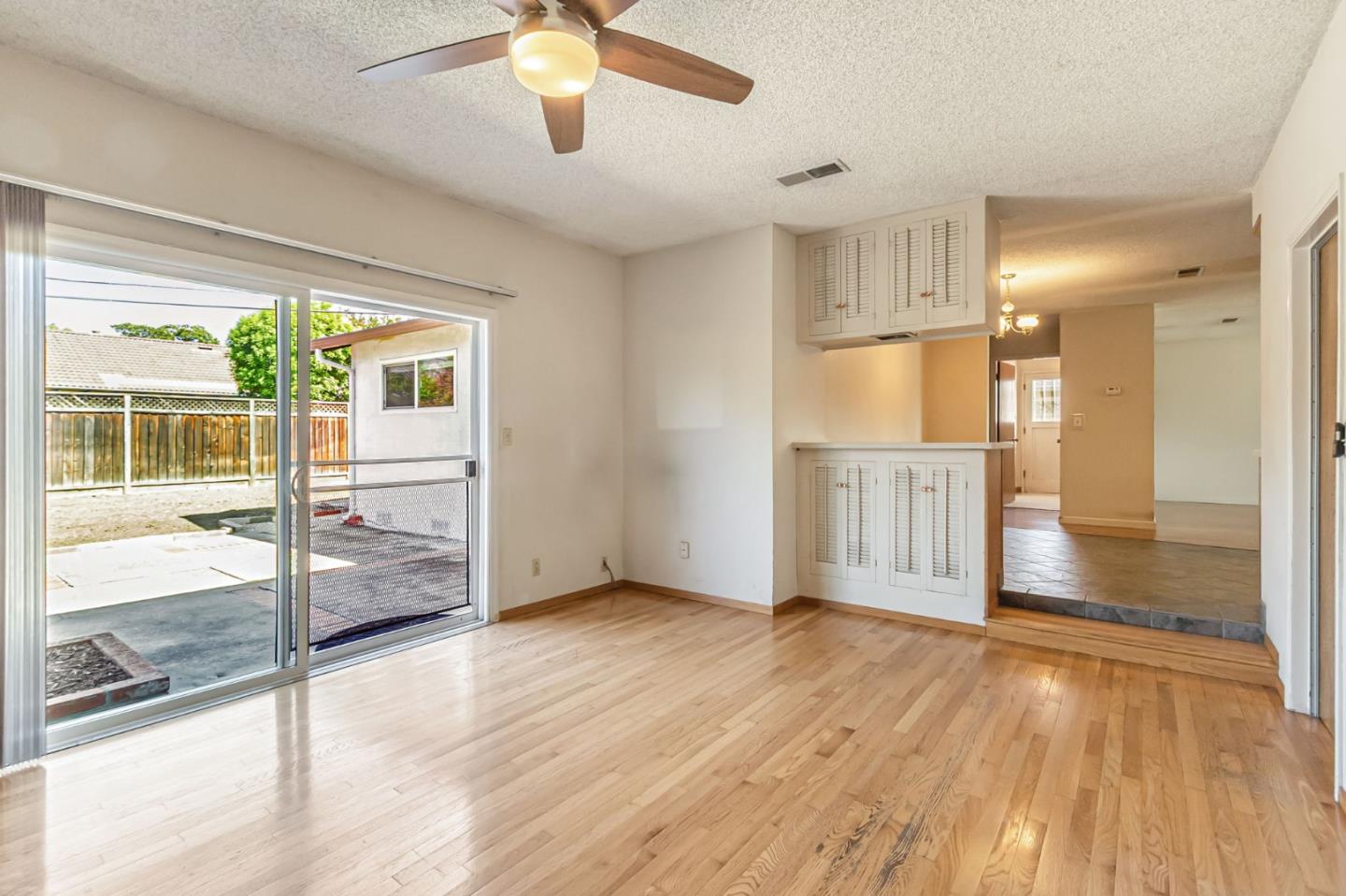 Detail Gallery Image 11 of 32 For 4776 Minas Dr, San Jose,  CA 95136 - 3 Beds | 2 Baths
