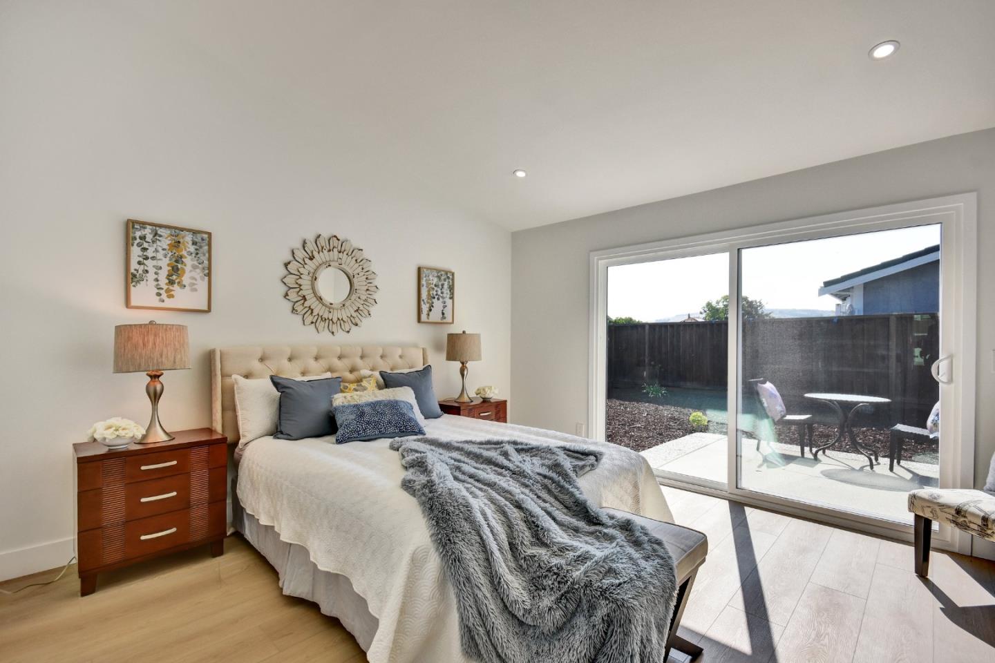 Detail Gallery Image 19 of 30 For 1250 Medley Dr, San Jose,  CA 95121 - 4 Beds | 2 Baths
