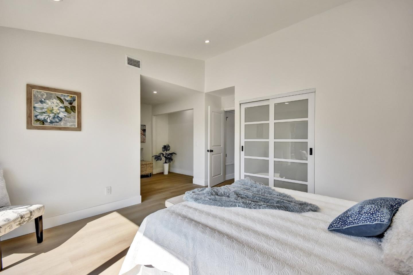 Detail Gallery Image 20 of 30 For 1250 Medley Dr, San Jose,  CA 95121 - 4 Beds | 2 Baths