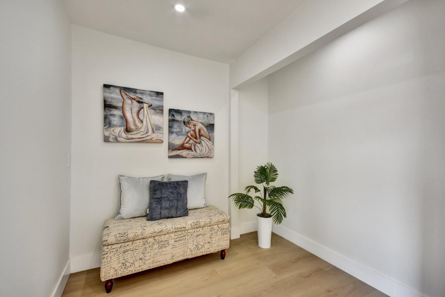 Detail Gallery Image 21 of 30 For 1250 Medley Dr, San Jose,  CA 95121 - 4 Beds | 2 Baths