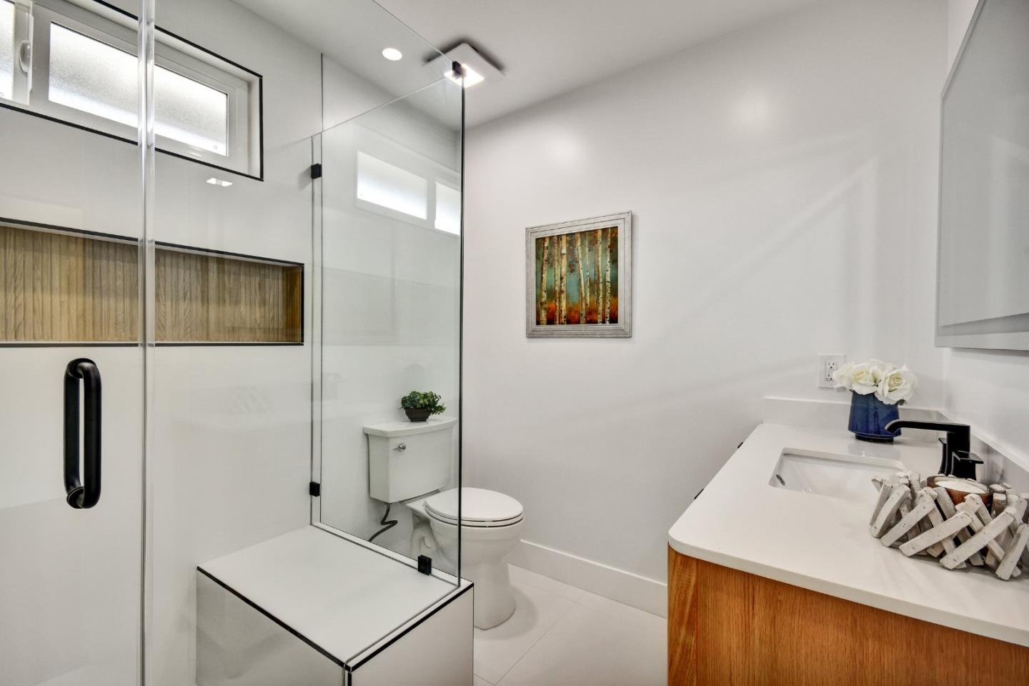 Detail Gallery Image 22 of 30 For 1250 Medley Dr, San Jose,  CA 95121 - 4 Beds | 2 Baths