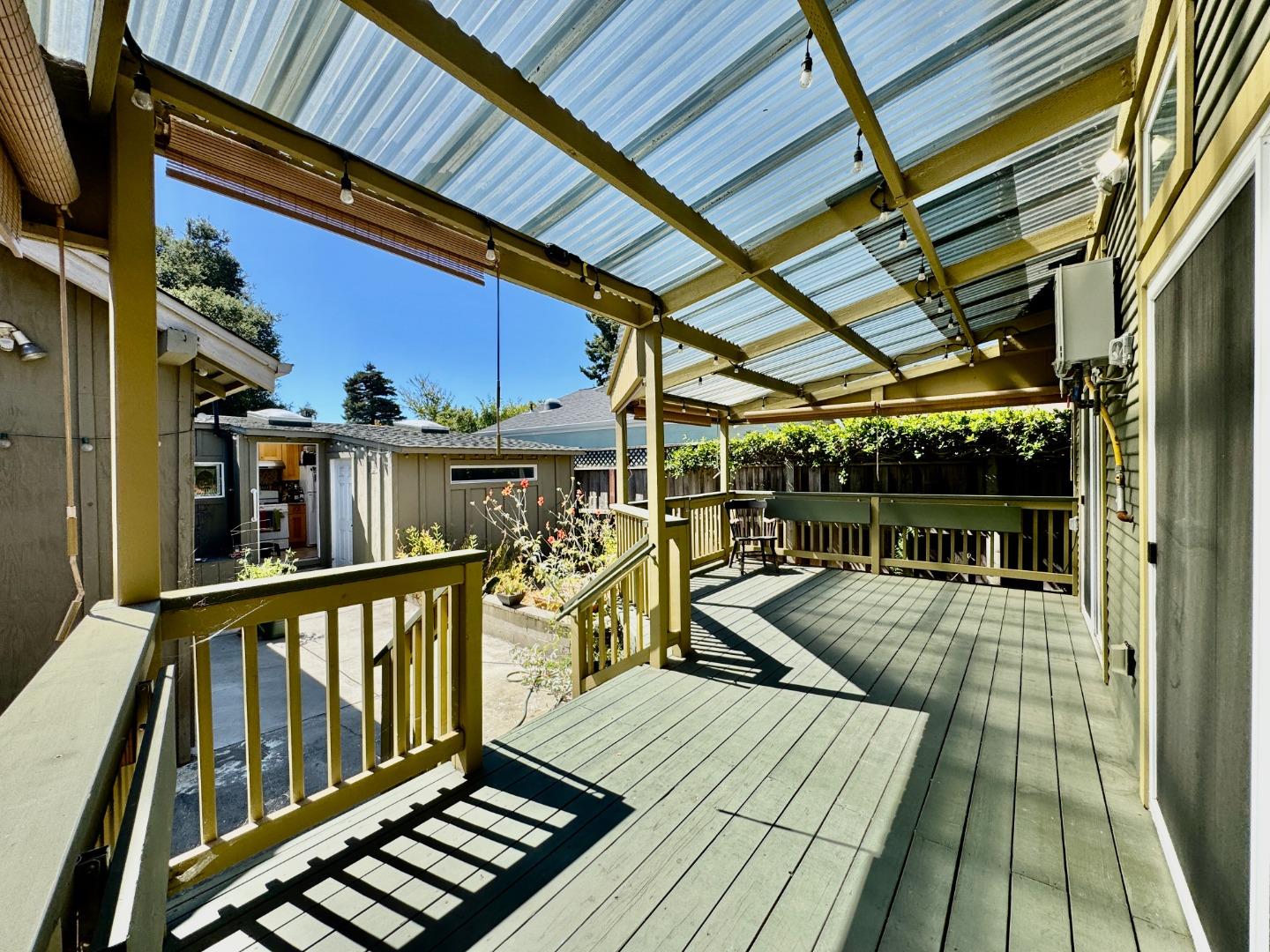 Detail Gallery Image 45 of 47 For 809 Bayswater Ave, Burlingame,  CA 94010 - 2 Beds | 2 Baths