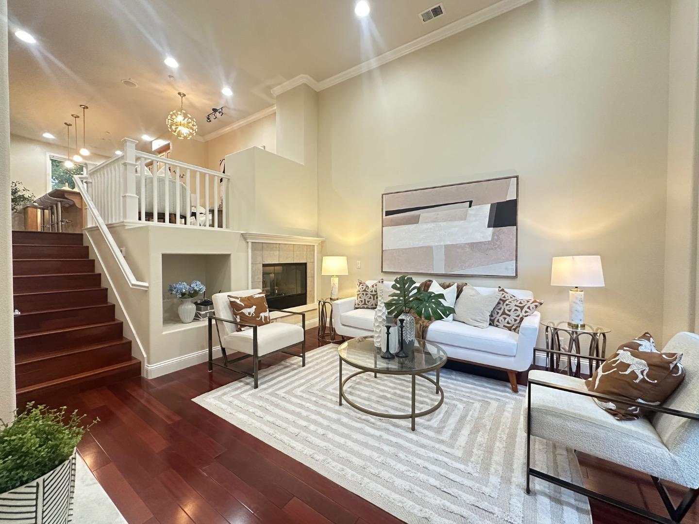 Detail Gallery Image 4 of 22 For 5043 Le Miccine Ter, San Jose,  CA 95129 - 2 Beds | 2/1 Baths