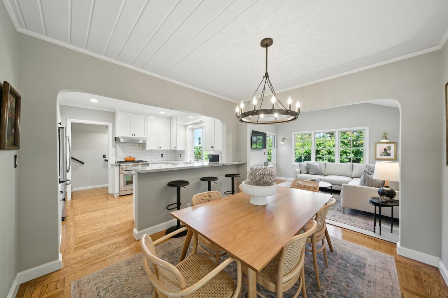 Detail Gallery Image 10 of 35 For 2671 Isabelle Ave, San Mateo,  CA 94403 - 3 Beds | 2 Baths