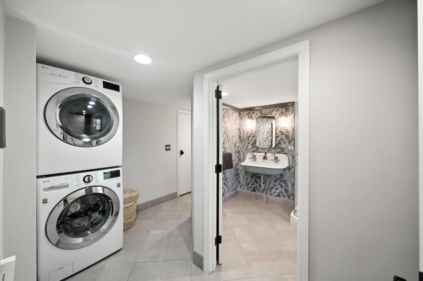 Detail Gallery Image 20 of 35 For 2671 Isabelle Ave, San Mateo,  CA 94403 - 3 Beds | 2 Baths