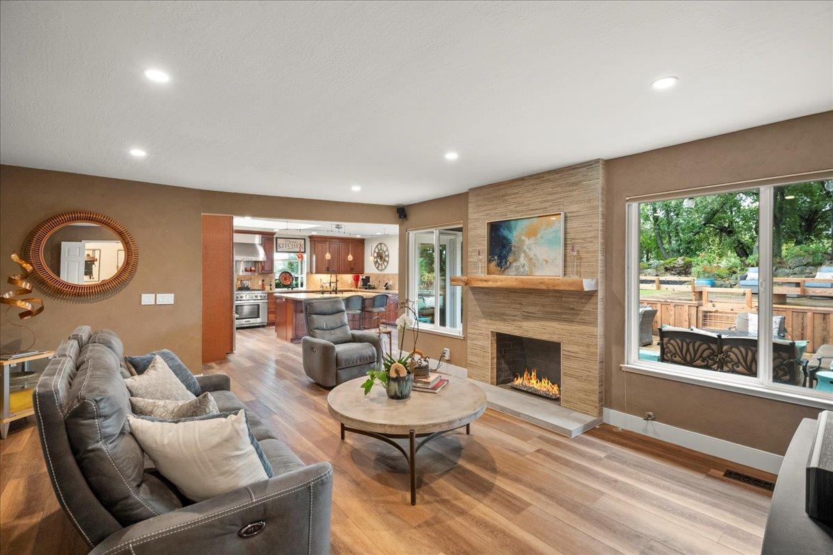Detail Gallery Image 12 of 48 For 6641 Leyland Park Dr, San Jose,  CA 95120 - 3 Beds | 2/1 Baths