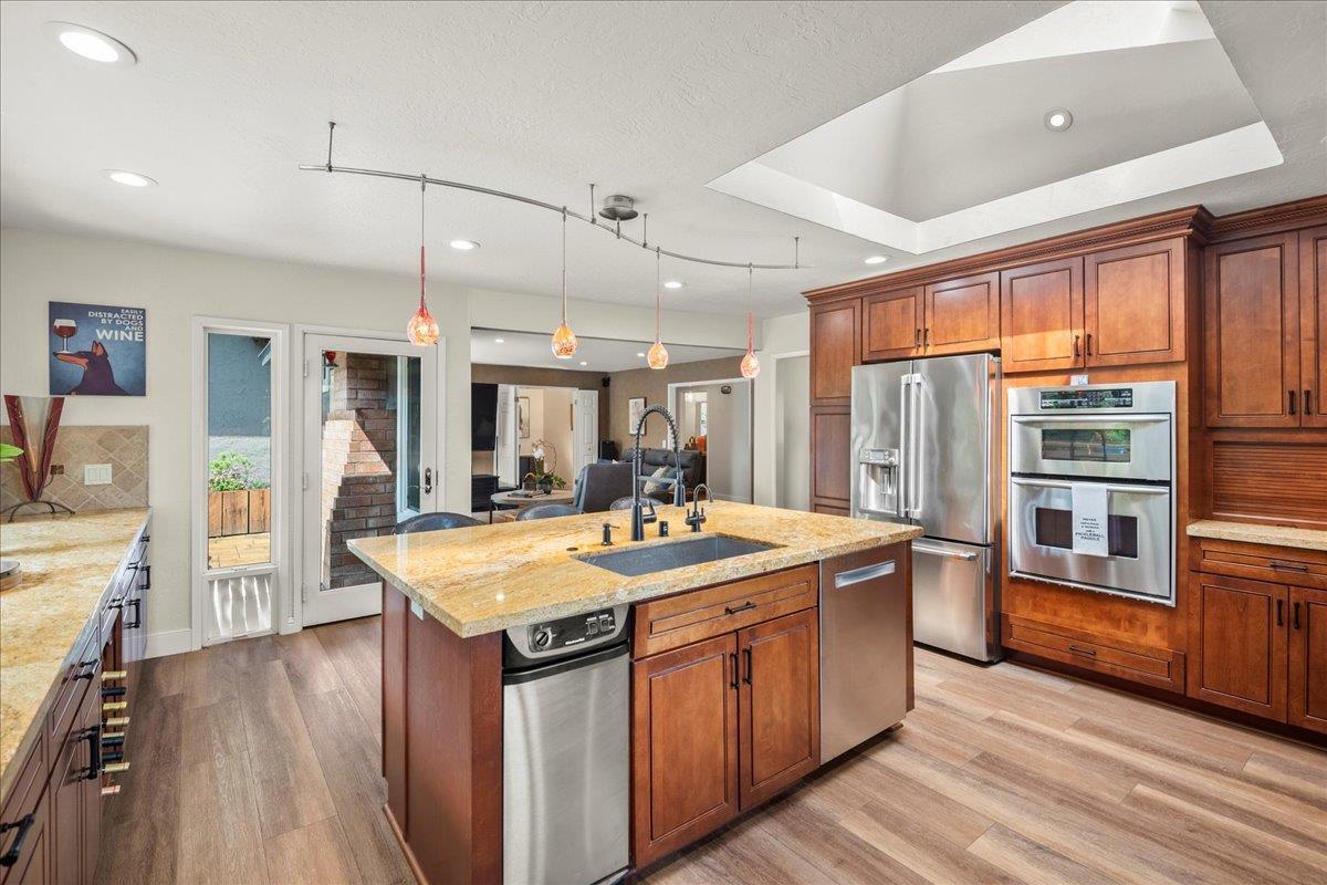 Detail Gallery Image 8 of 48 For 6641 Leyland Park Dr, San Jose,  CA 95120 - 3 Beds | 2/1 Baths