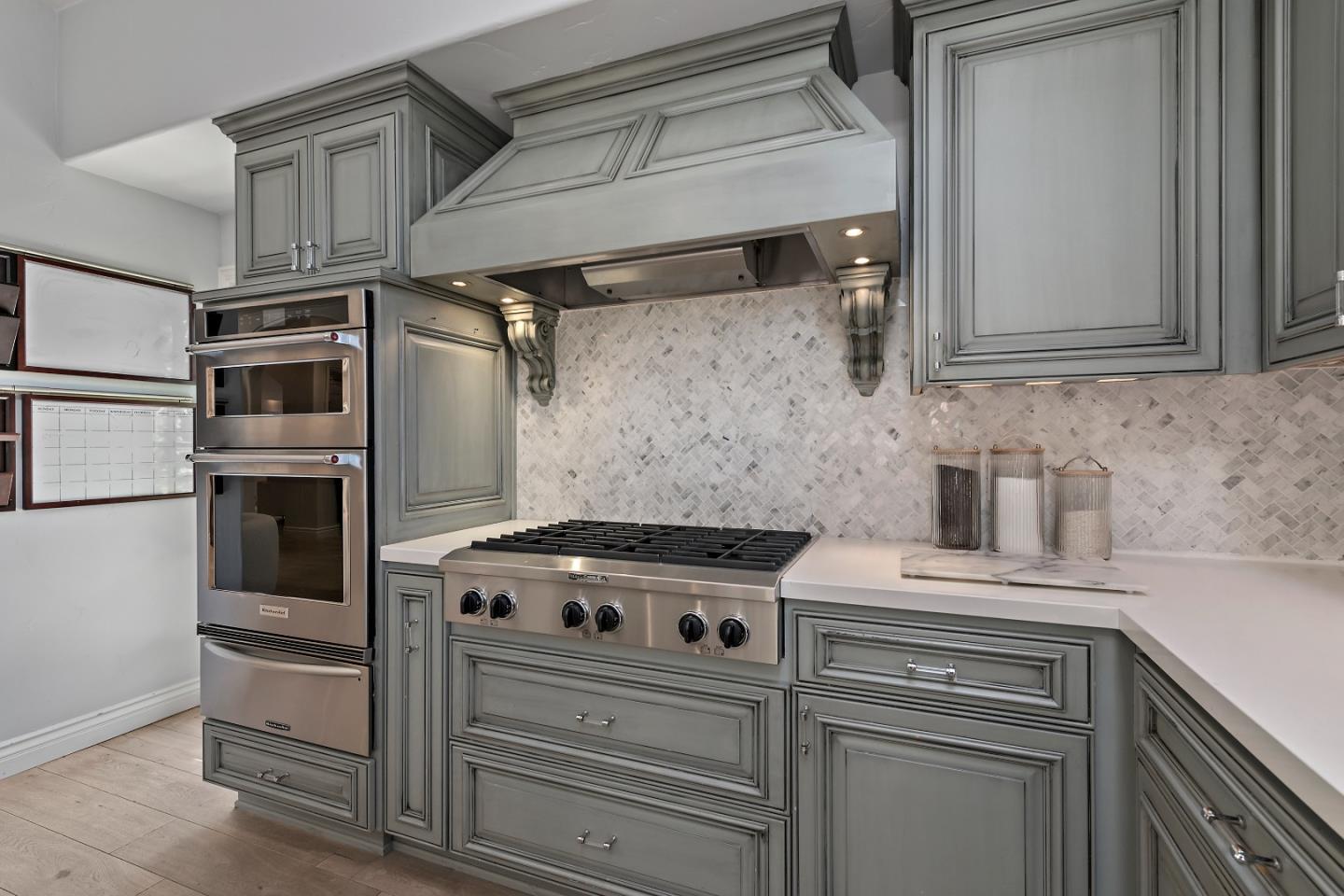 Detail Gallery Image 14 of 37 For 65 Fairfax Ave, Atherton,  CA 94027 - 4 Beds | 4/1 Baths