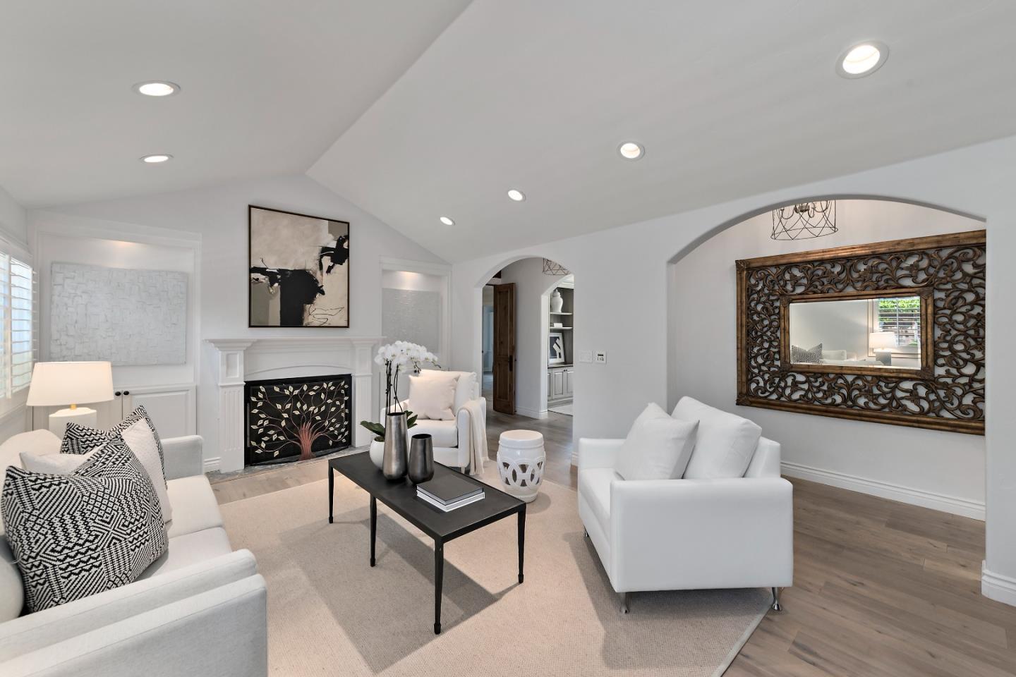 Detail Gallery Image 17 of 37 For 65 Fairfax Ave, Atherton,  CA 94027 - 4 Beds | 4/1 Baths