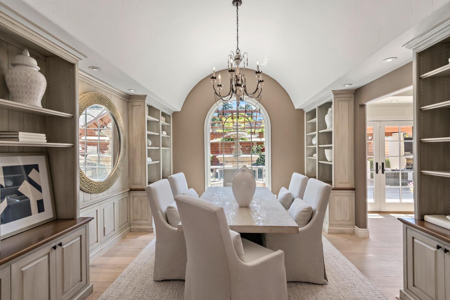 Detail Gallery Image 18 of 37 For 65 Fairfax Ave, Atherton,  CA 94027 - 4 Beds | 4/1 Baths