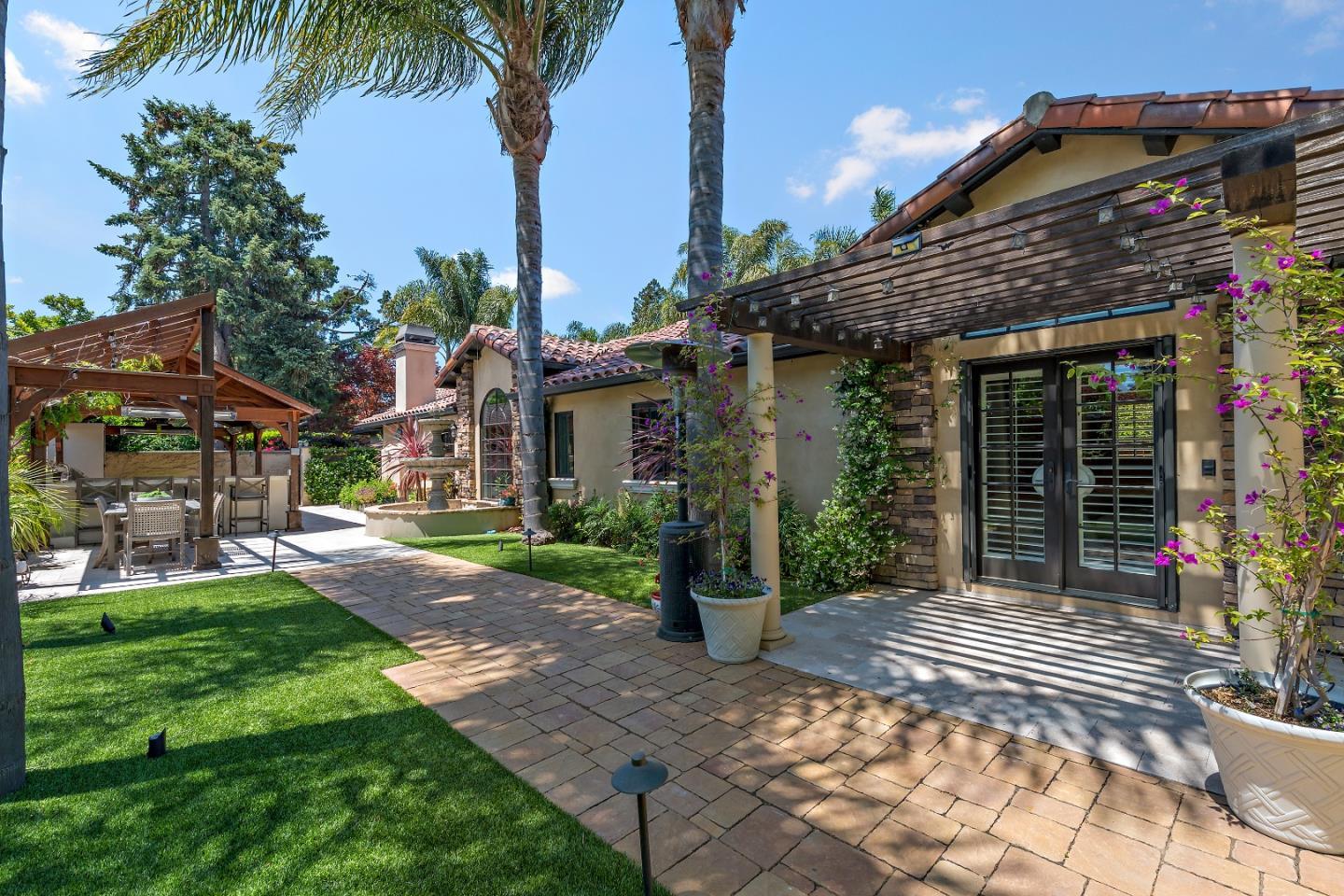 Detail Gallery Image 37 of 37 For 65 Fairfax Ave, Atherton,  CA 94027 - 4 Beds | 4/1 Baths