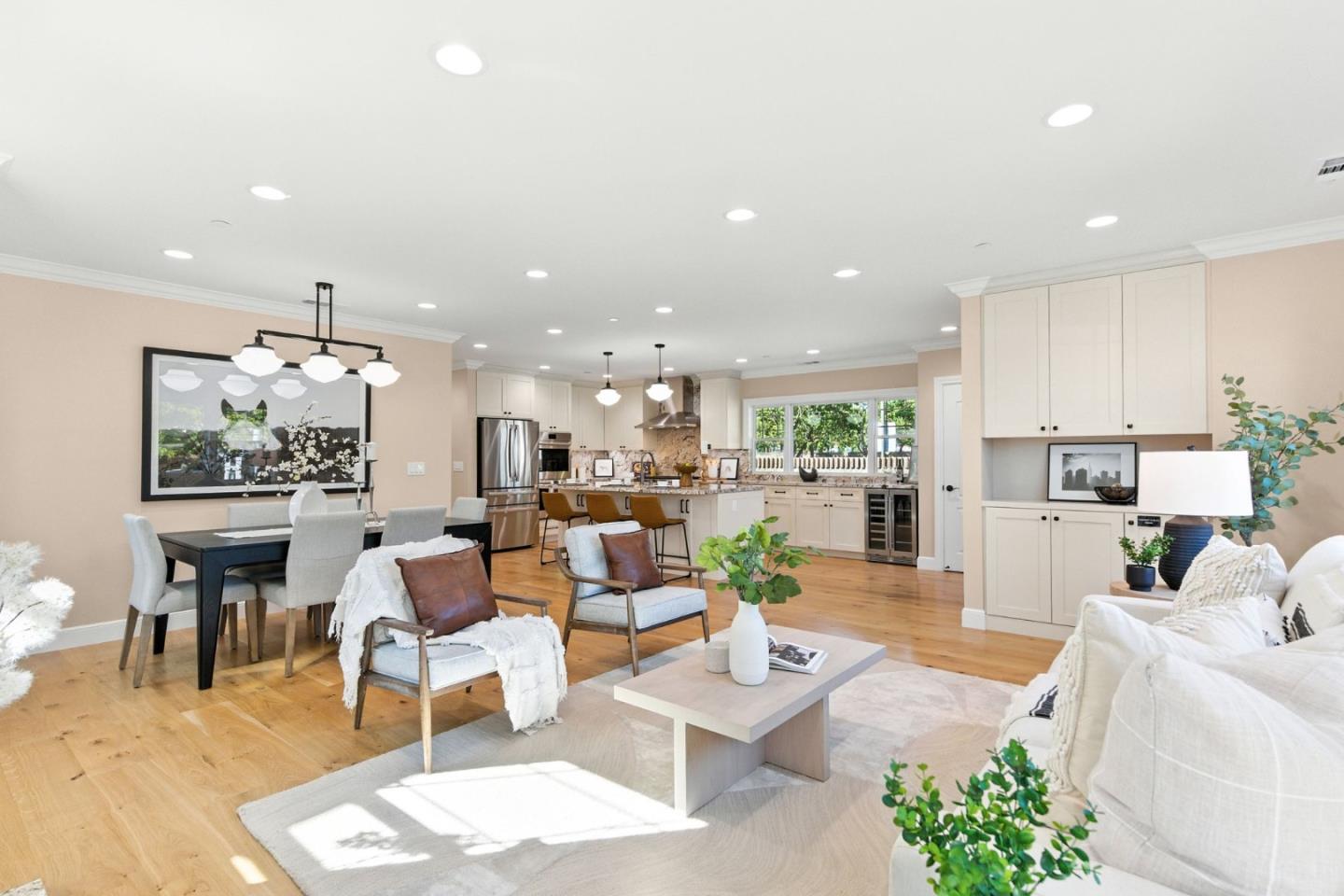 Detail Gallery Image 4 of 37 For 30 16th Ave, San Mateo,  CA 94402 - 5 Beds | 3/1 Baths