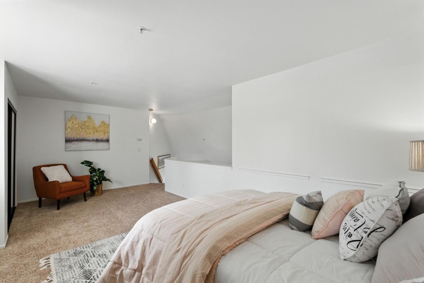Detail Gallery Image 22 of 33 For 24 Pelican Ln, Redwood City,  CA 94065 - 2 Beds | 1 Baths