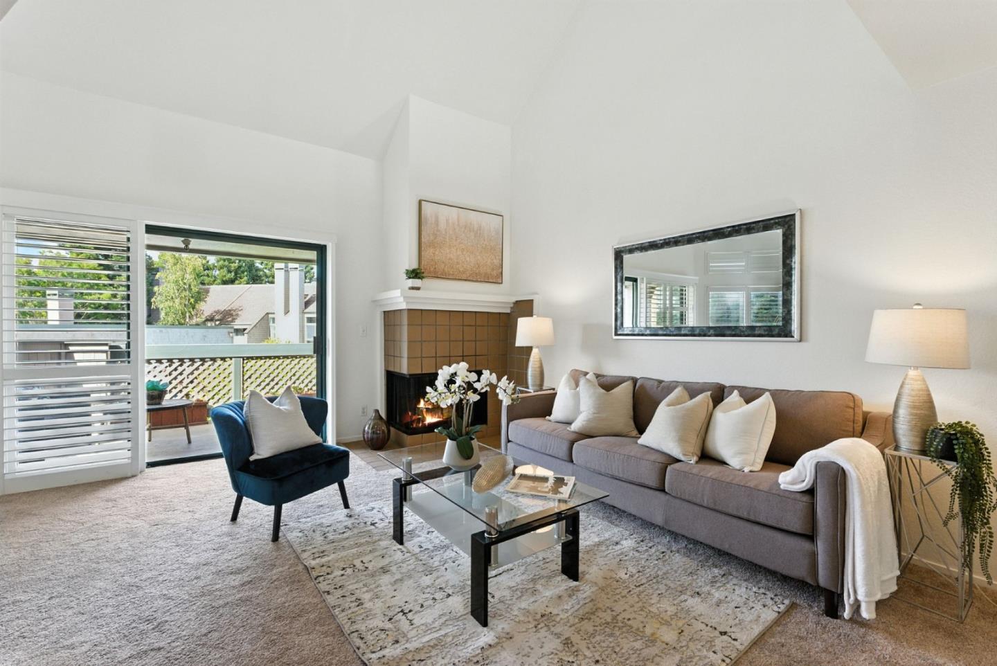 Detail Gallery Image 9 of 33 For 24 Pelican Ln, Redwood City,  CA 94065 - 2 Beds | 1 Baths