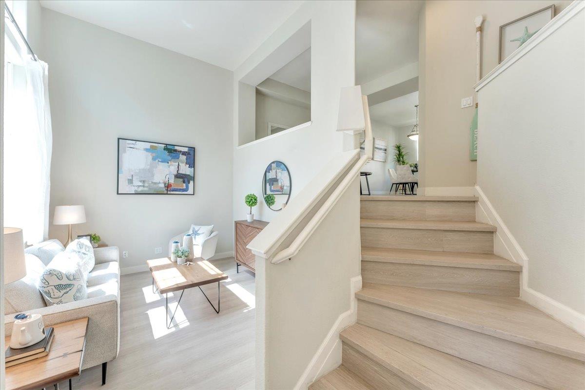 Detail Gallery Image 9 of 33 For 18439 Jade Ln, Morgan Hill,  CA 95037 - 2 Beds | 2/1 Baths