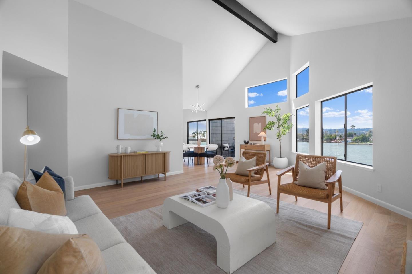 Detail Gallery Image 10 of 26 For 878 Wharfside Rd, San Mateo,  CA 94404 - 2 Beds | 2 Baths