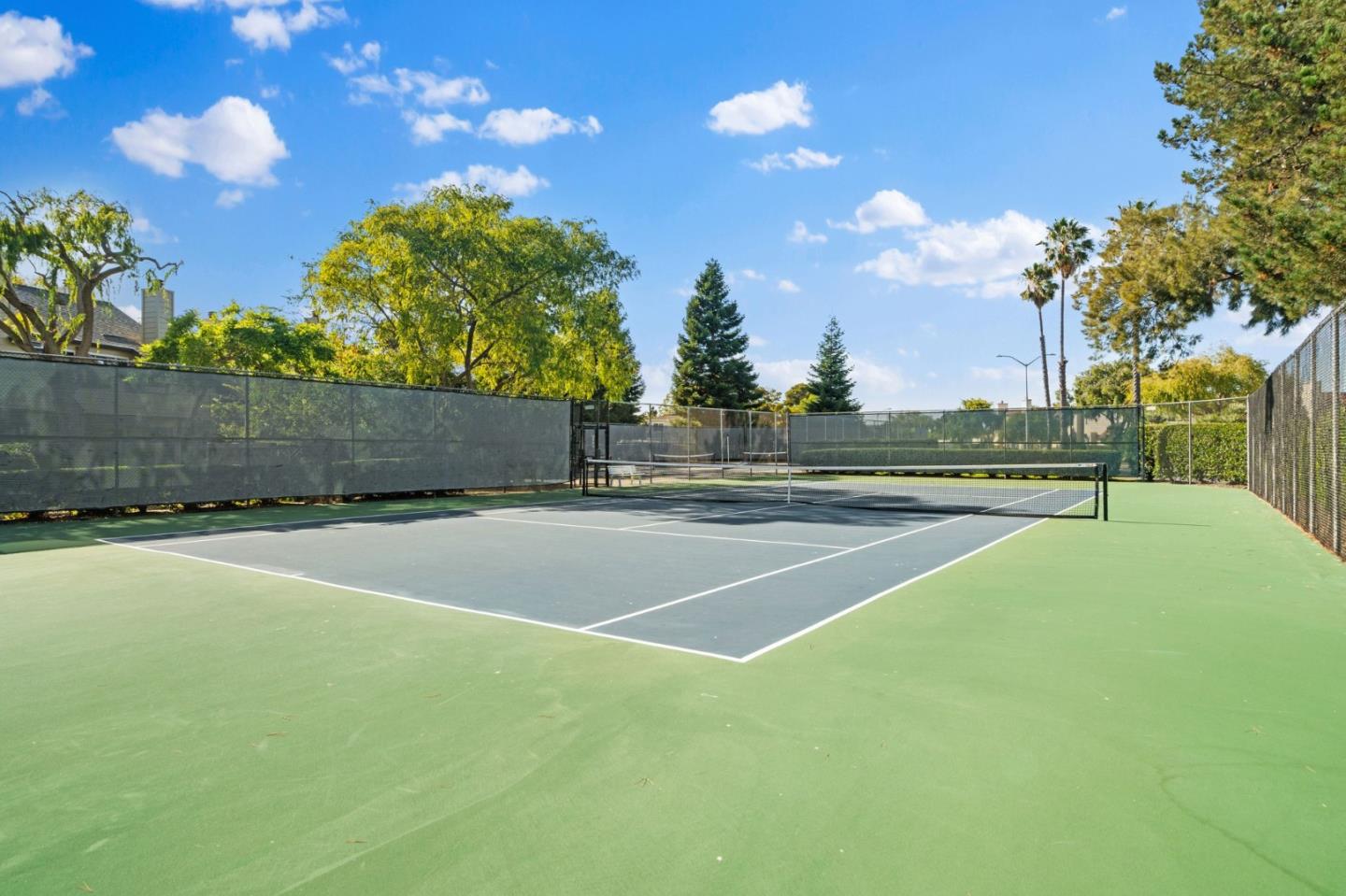 Detail Gallery Image 20 of 26 For 878 Wharfside Rd, San Mateo,  CA 94404 - 2 Beds | 2 Baths
