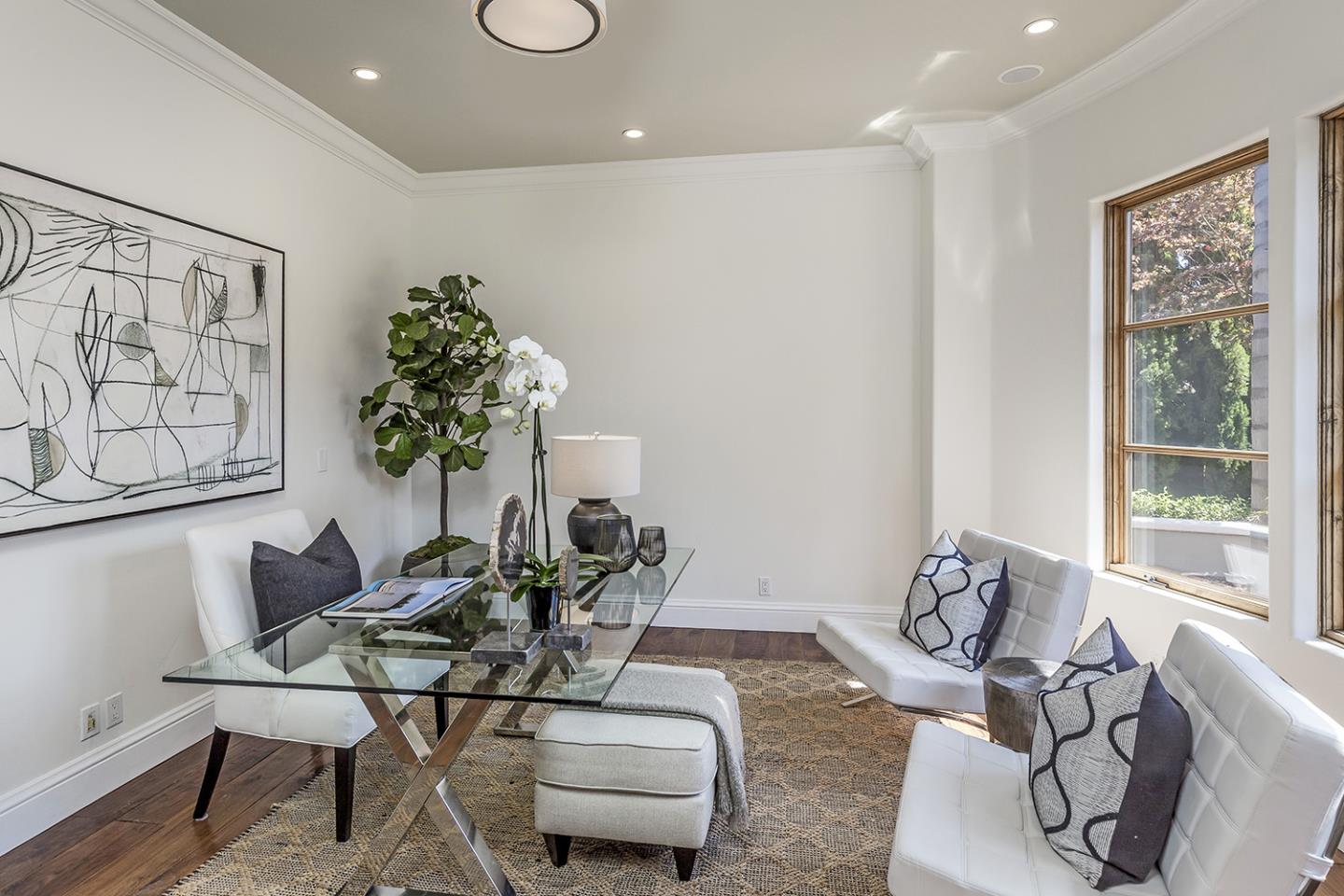 Detail Gallery Image 28 of 57 For 8 Reyna Pl, Menlo Park,  CA 94025 - 5 Beds | 4/3 Baths