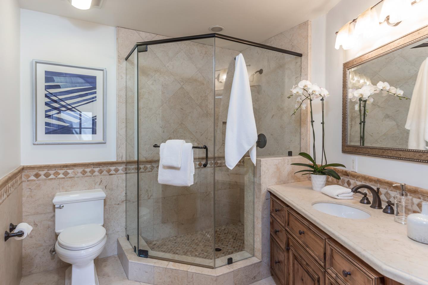 Detail Gallery Image 40 of 57 For 8 Reyna Pl, Menlo Park,  CA 94025 - 5 Beds | 4/3 Baths