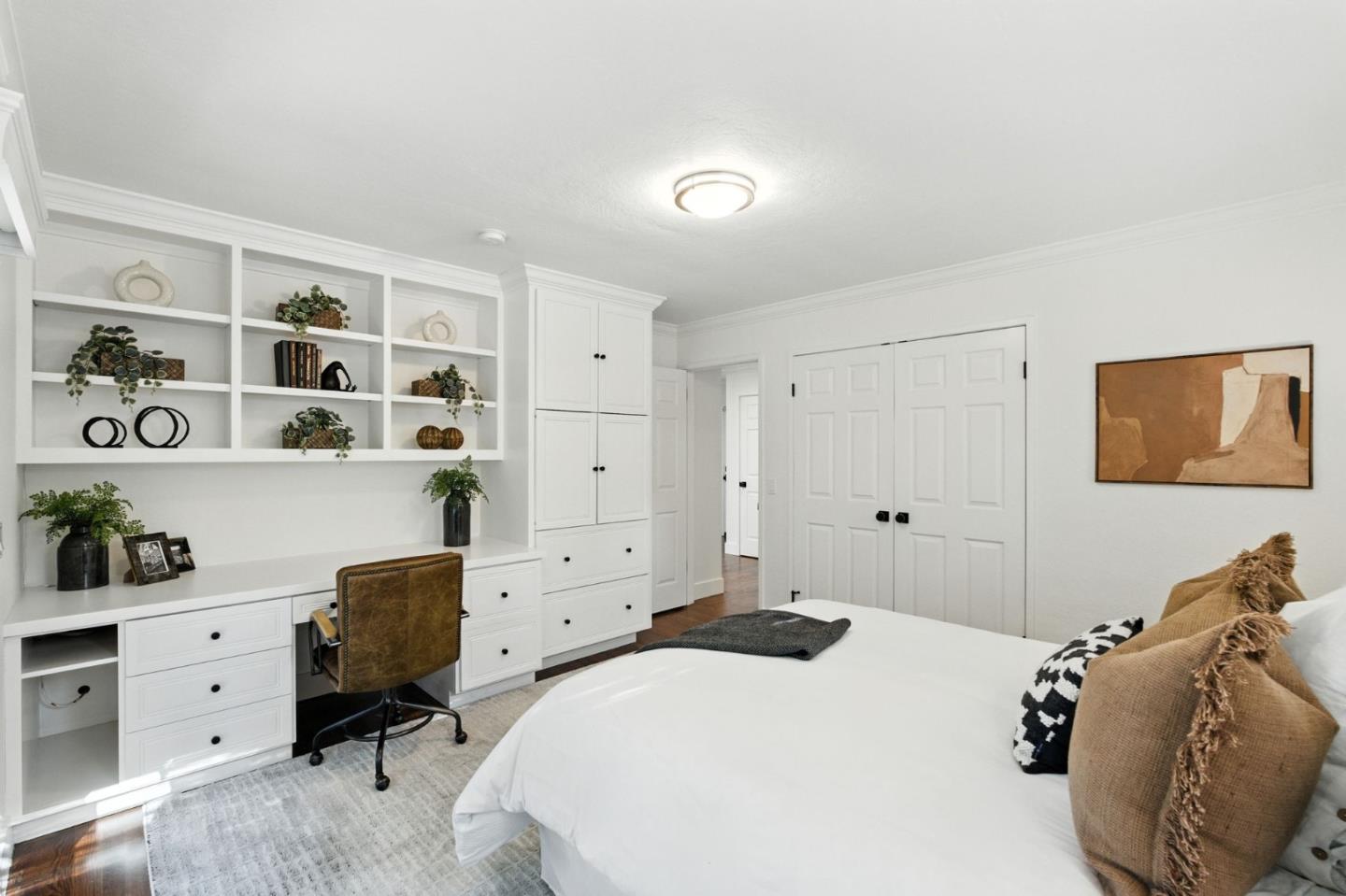 Detail Gallery Image 17 of 35 For 255 Robin Way, Menlo Park,  CA 94025 - 4 Beds | 2 Baths