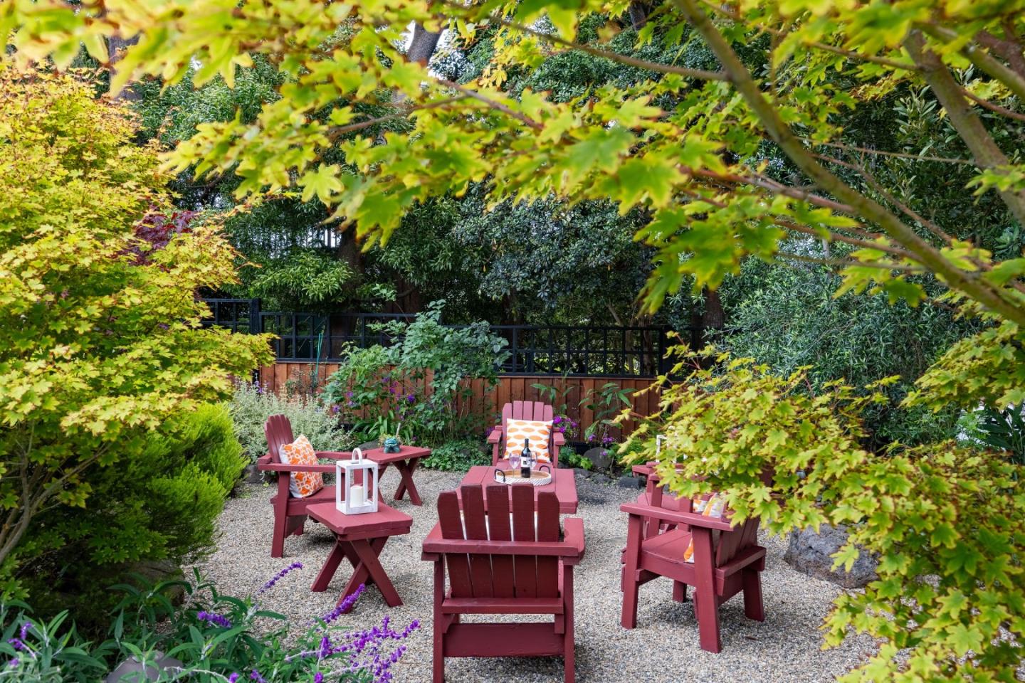 Detail Gallery Image 2 of 33 For 1047 Acacia St, Montara,  CA 94037 - 3 Beds | 2 Baths