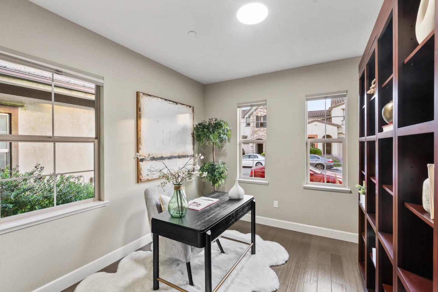 Detail Gallery Image 21 of 61 For 355 Crestview Cir, Daly City,  CA 94015 - 5 Beds | 3 Baths