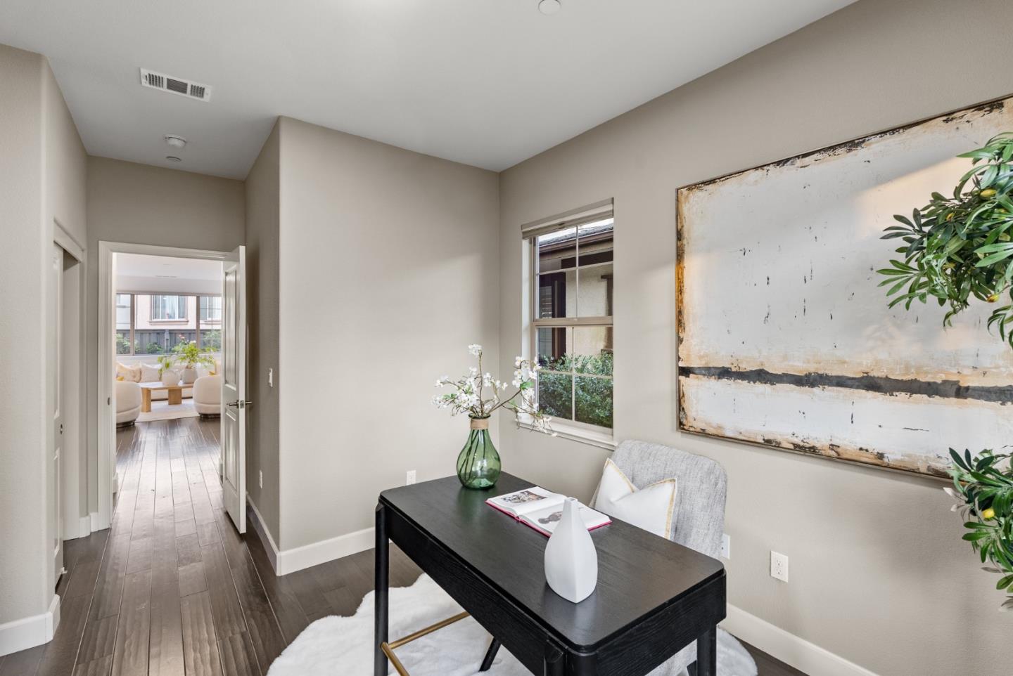 Detail Gallery Image 22 of 61 For 355 Crestview Cir, Daly City,  CA 94015 - 5 Beds | 3 Baths