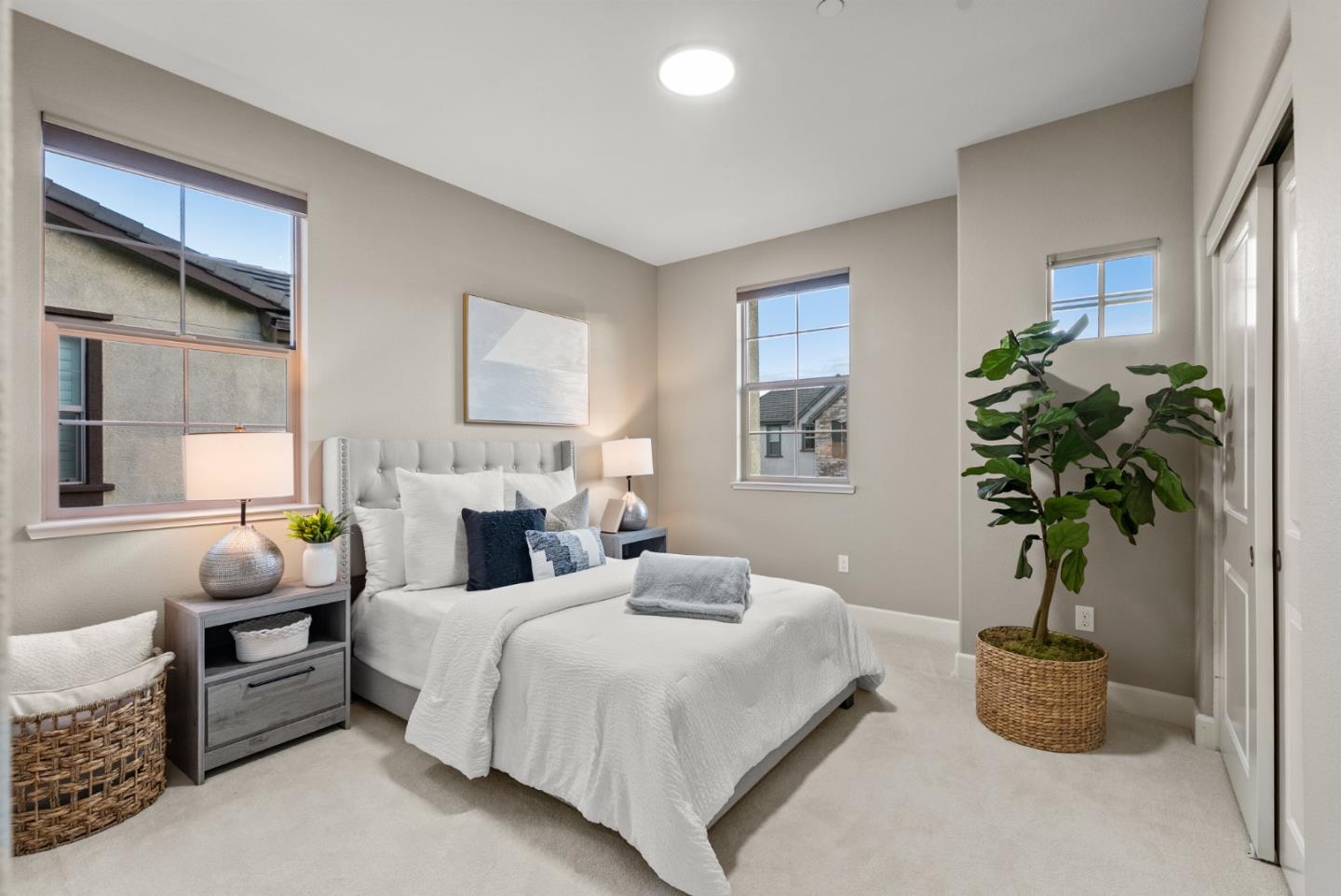 Detail Gallery Image 33 of 61 For 355 Crestview Cir, Daly City,  CA 94015 - 5 Beds | 3 Baths