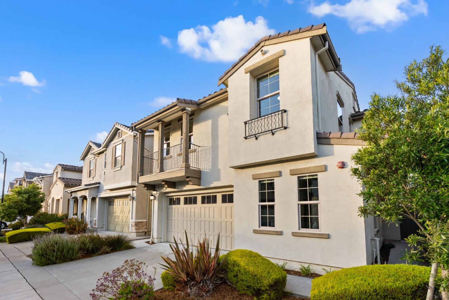 Detail Gallery Image 47 of 61 For 355 Crestview Cir, Daly City,  CA 94015 - 5 Beds | 3 Baths