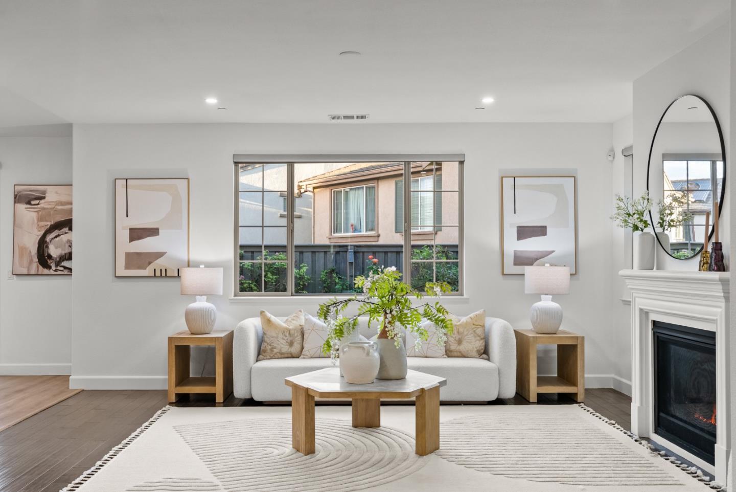 Detail Gallery Image 6 of 61 For 355 Crestview Cir, Daly City,  CA 94015 - 5 Beds | 3 Baths