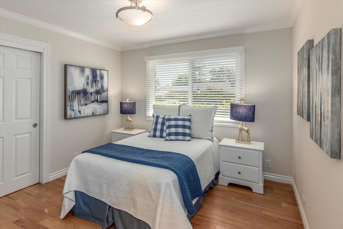 Detail Gallery Image 15 of 33 For 238 Hillview Ave, Redwood City,  CA 94062 - 4 Beds | 3 Baths