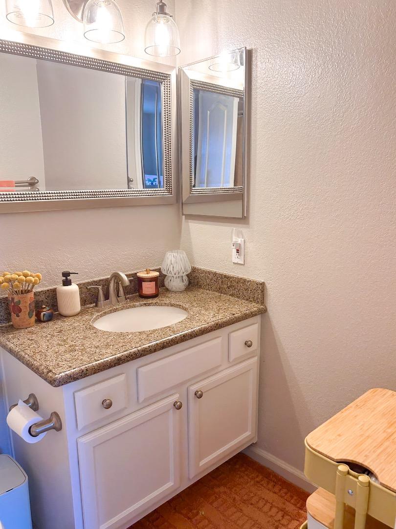 Detail Gallery Image 9 of 16 For 2250 Monroe St #311,  Santa Clara,  CA 95050 - 2 Beds | 2 Baths