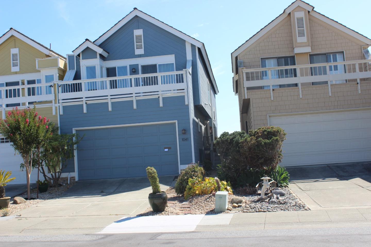 Detail Gallery Image 1 of 22 For 1041 Shoal Dr, San Mateo,  CA 94404 - 3 Beds | 2/1 Baths