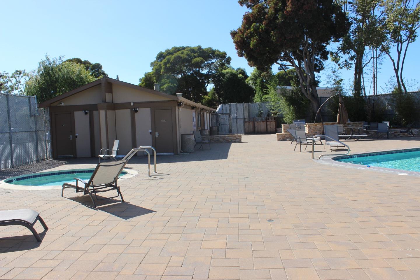 Detail Gallery Image 20 of 22 For 1041 Shoal Dr, San Mateo,  CA 94404 - 3 Beds | 2/1 Baths